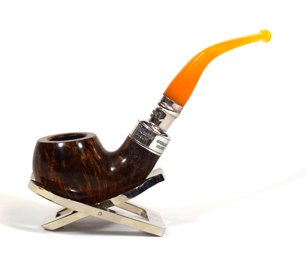 Peterson Spigot Flame Grain 03 Amber Stem Silver Mounted Fishtail Pipe (PE493)